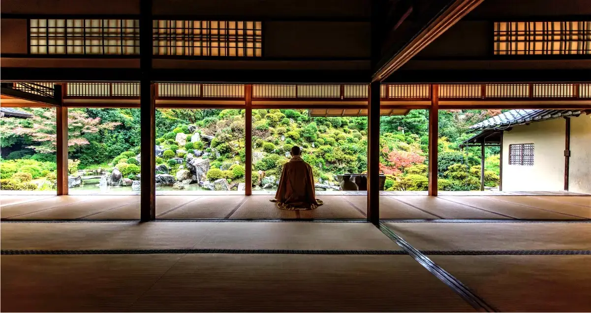 境内の画像